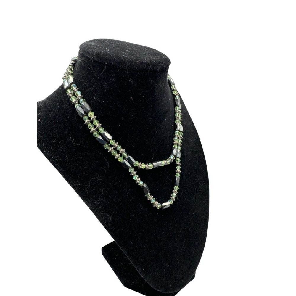 Magnetic Beaded Black and Green Necklace 36 inch Total Length